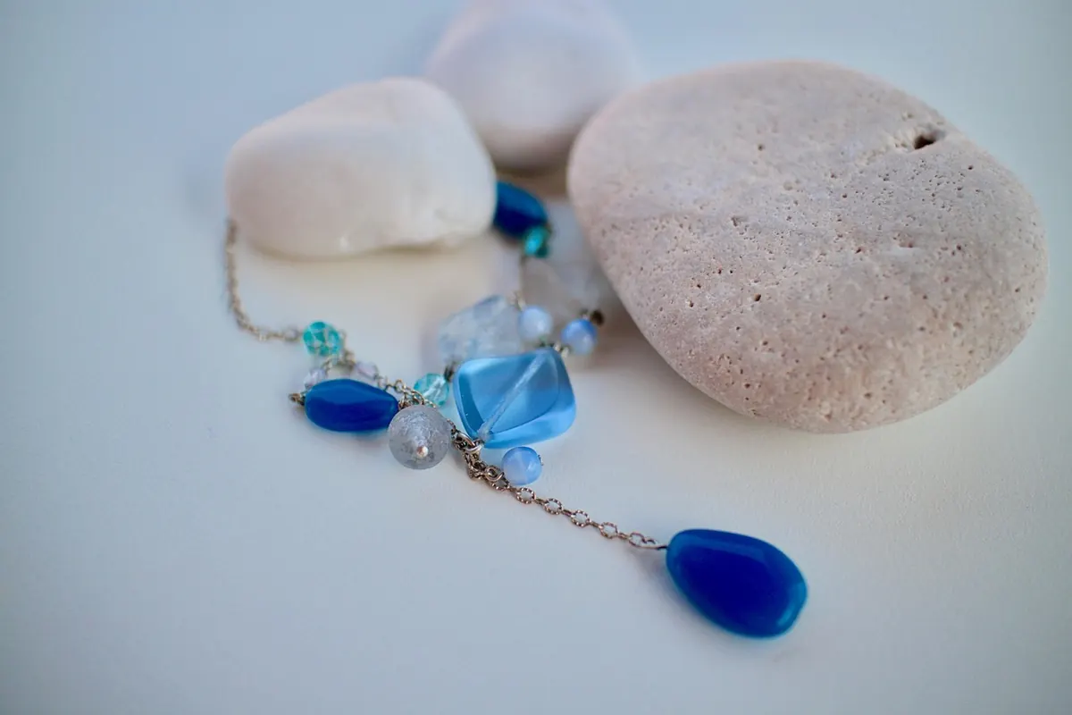 How to Spot Fake Turquoise: A Practical UK Buyer's Guide
